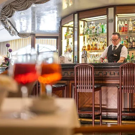 Отель Apollo Terme Монтегротто-Терме