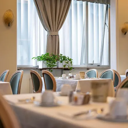 Apollo Terme 3*