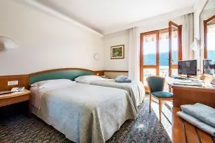 Apollo Terme 3* Монтегротто-Терме