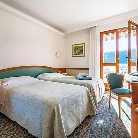 Apollo Terme Szálloda 3*