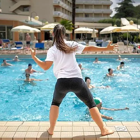 Apollo Terme 3*
